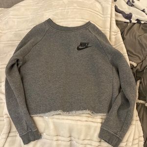 Grey Nike Hoodie Cropped